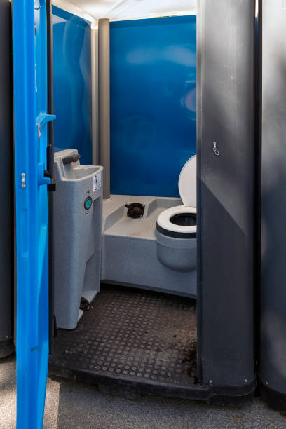 Portable bathroom rental in Thorofare, NJ